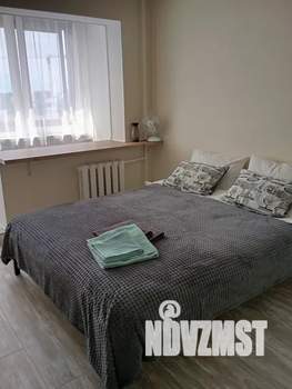 1-к квартира, посуточно, 32м2, 8/10 этаж