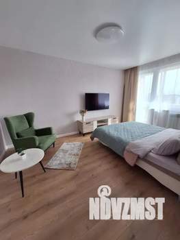 1-к квартира, посуточно, 35м2, 6/9 этаж