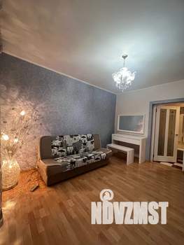 Студия квартира, посуточно, 56м2, 3/5 этаж
