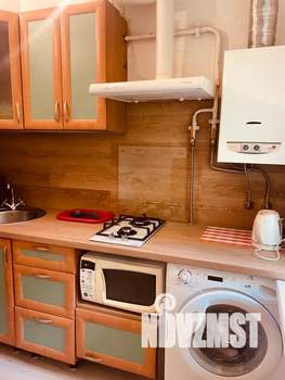 1-к квартира, посуточно, 35м2, 1/4 этаж