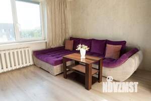 2-к квартира, посуточно, 53м2, 1/1 этаж