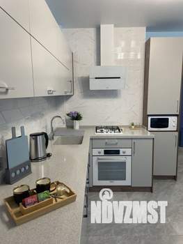 1-к квартира, посуточно, 43м2, 1/1 этаж