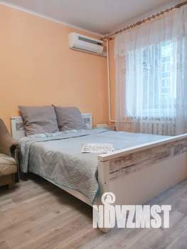 1-к квартира, посуточно, 40м2, 5/10 этаж