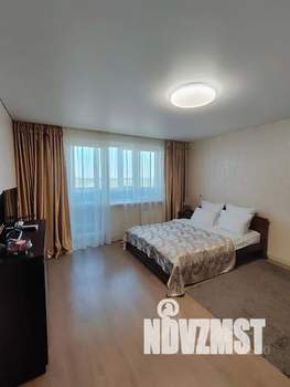 1-к квартира, посуточно, 40м2, 8/10 этаж
