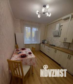 1-к квартира, посуточно, 44м2, 1/5 этаж