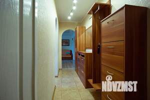 2-к квартира, посуточно, 58м2, 4/4 этаж