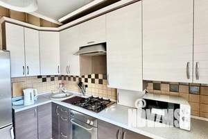 1-к квартира, посуточно, 45м2, 7/10 этаж