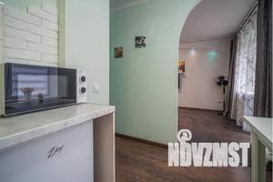 2-к квартира, посуточно, 42м2, 2/5 этаж