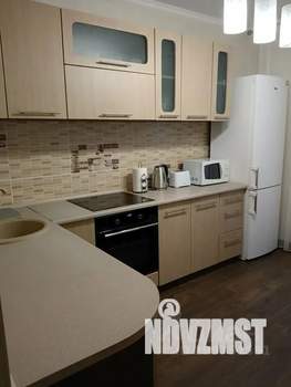 1-к квартира, посуточно, 39м2, 14/17 этаж