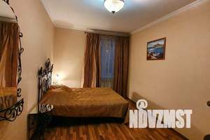 3-к квартира, посуточно, 79м2, 1/4 этаж