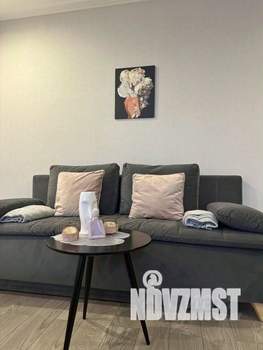 1-к квартира, посуточно, 53м2, 1/1 этаж