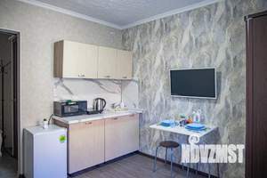 Студия квартира, посуточно, 14м2, 2/5 этаж