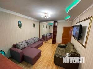 1-к квартира, посуточно, 37м2, 4/9 этаж