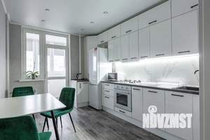 1-к квартира, посуточно, 44м2, 6/9 этаж