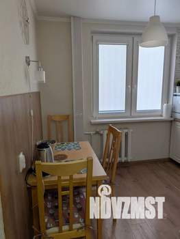 1-к квартира, посуточно, 35м2, 8/9 этаж