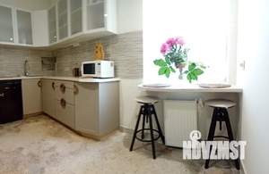 3-к квартира, посуточно, 78м2, 1/3 этаж