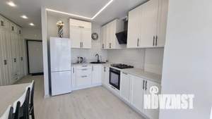 Студия квартира, посуточно, 40м2, 10/10 этаж