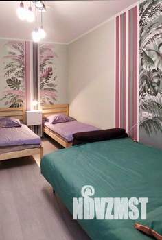1-к квартира, посуточно, 37м2, 1/1 этаж