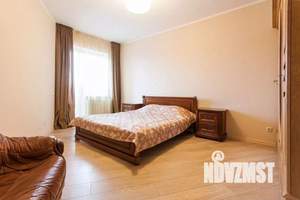 3-к квартира, посуточно, 85м2, 1/1 этаж