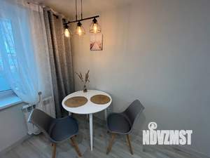 1-к квартира, посуточно, 38м2, 7/9 этаж