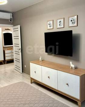 1-к квартира, на длительный срок, 40м2, 6/9 этаж