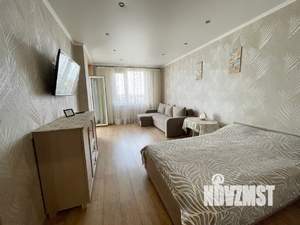 1-к квартира, посуточно, 46м2, 10/12 этаж