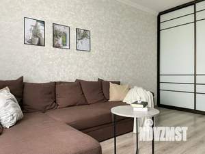 1-к квартира, посуточно, 40м2, 7/9 этаж