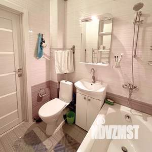 1-к квартира, посуточно, 40м2, 7/9 этаж