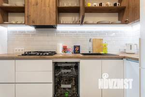 1-к квартира, посуточно, 42м2, 3/12 этаж