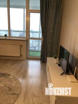 1-к квартира, посуточно, 40м2, 11/16 этаж