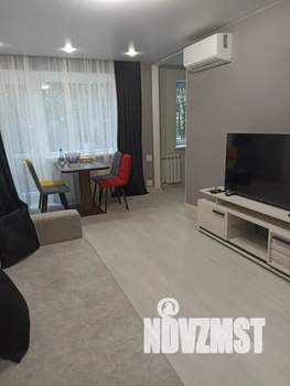 1-к квартира, посуточно, 44м2, 3/5 этаж