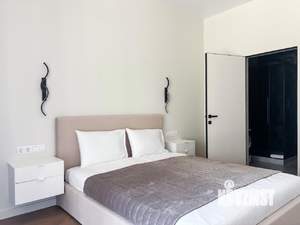 1-к квартира, посуточно, 54м2, 1/1 этаж