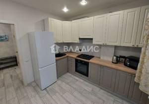 1-к квартира, на длительный срок, 42м2, 7/10 этаж