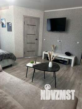 1-к квартира, посуточно, 33м2, 1/1 этаж