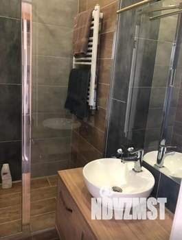 1-к квартира, посуточно, 40м2, 3/8 этаж
