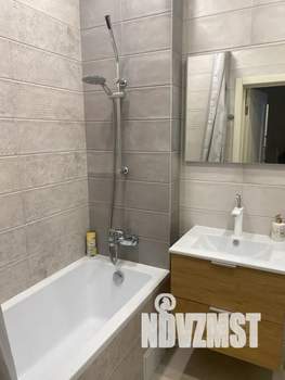 1-к квартира, посуточно, 35м2, 3/6 этаж