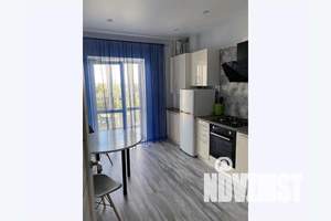 1-к квартира, посуточно, 42м2, 8/12 этаж