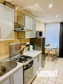 1-к квартира, посуточно, 32м2, 2/4 этаж