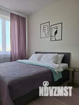 1-к квартира, посуточно, 33м2, 7/16 этаж