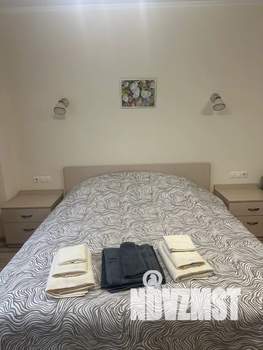 1-к квартира, посуточно, 44м2, 3/9 этаж