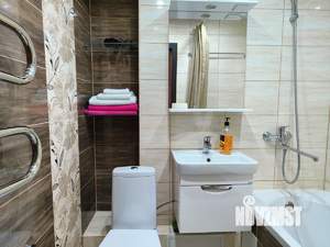 2-к квартира, посуточно, 42м2, 2/4 этаж