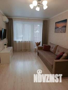 1-к квартира, посуточно, 32м2, 1/1 этаж
