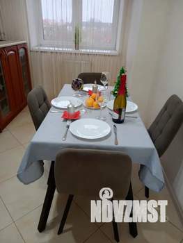 1-к квартира, посуточно, 44м2, 4/9 этаж