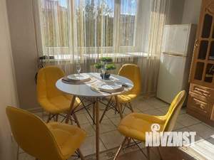 1-к квартира, посуточно, 47м2, 1/1 этаж