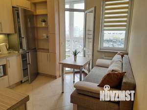 1-к квартира, посуточно, 40м2, 8/9 этаж