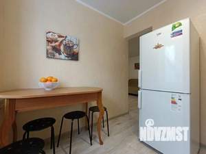 1-к квартира, посуточно, 49м2, 1/1 этаж