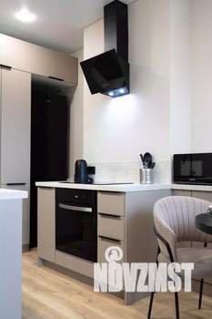 1-к квартира, посуточно, 47м2, 1/1 этаж