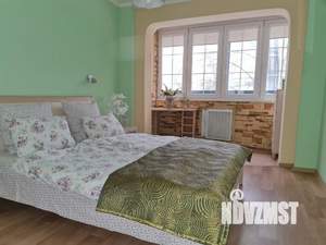 3-к квартира, посуточно, 64м2, 1/1 этаж