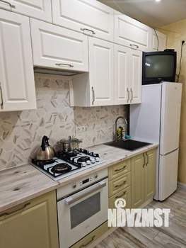 1-к квартира, посуточно, 35м2, 3/10 этаж