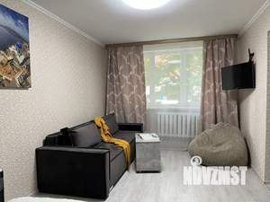 1-к квартира, посуточно, 32м2, 1/5 этаж